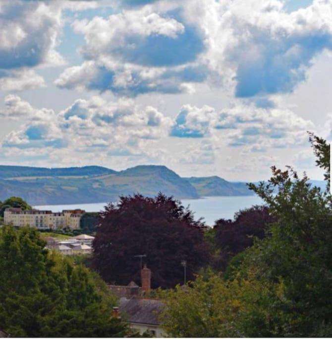 Beautiful Large Property, Sleeps 9 Walking Distance To The Sea , Beaches And Restaurants Fantastic Interior Lyme Regis Exterior photo