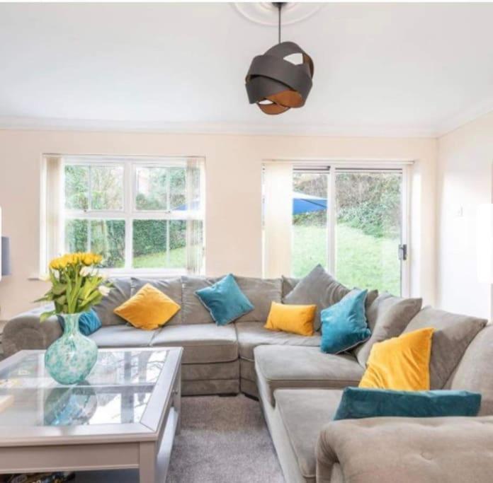 Beautiful Large Property, Sleeps 9 Walking Distance To The Sea , Beaches And Restaurants Fantastic Interior Lyme Regis Exterior photo