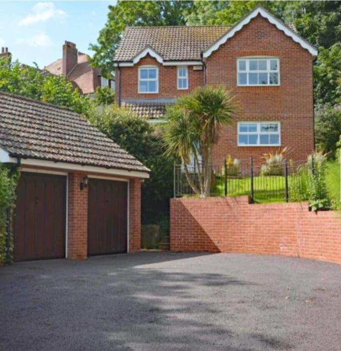 Beautiful Large Property, Sleeps 9 Walking Distance To The Sea , Beaches And Restaurants Fantastic Interior Lyme Regis Exterior photo
